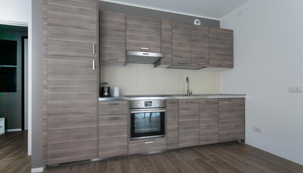 Italianway-Poma Lägenhet Milano Exteriör bild
